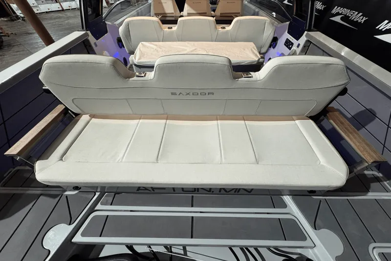 Slide: The Image of Saxdor 320 GTO 2024 - 9