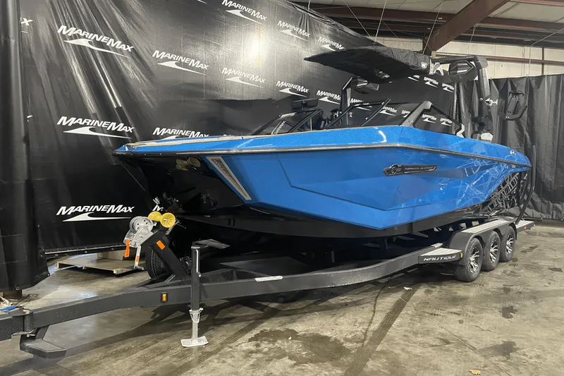 Slide: The Image of Nautique Super Air Nautique G25 2025 - 2