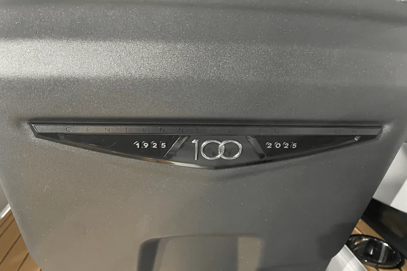 Slide: The Image of Nautique Super Air Nautique G25 2025 - 35