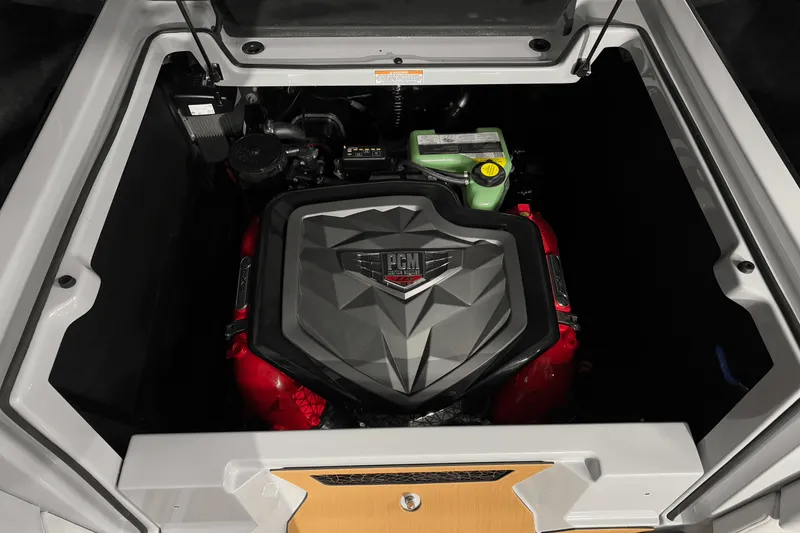 Slide: The Image of Nautique Super Air Nautique G23 2025 - 14