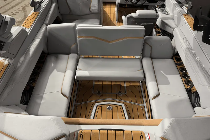 Slide: The Image of Nautique Super Air Nautique G23 2025 - 21