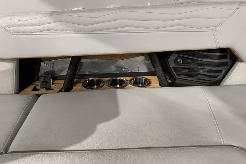 Slide: The Image of Nautique Super Air Nautique G23 2025 - 28