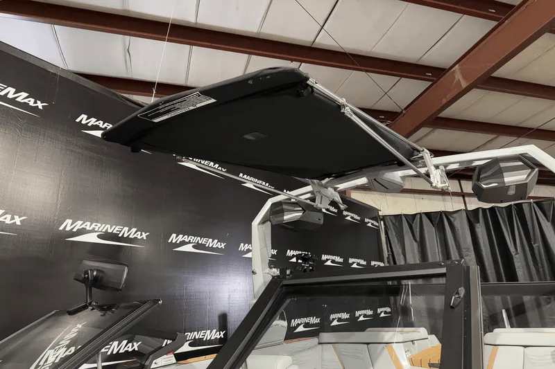 Slide: The Image of Nautique Super Air Nautique G23 2025 - 39