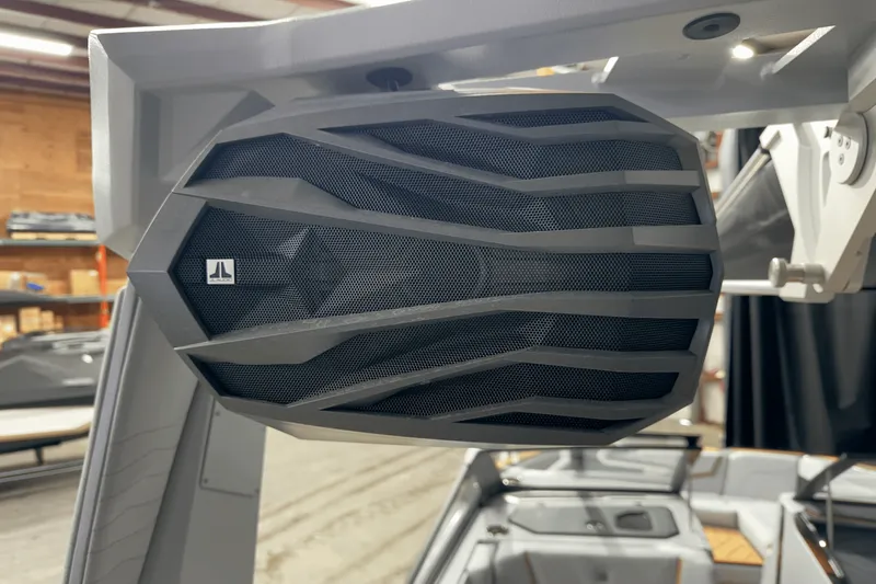 Slide: The Image of Nautique Super Air Nautique G23 2025 - 40