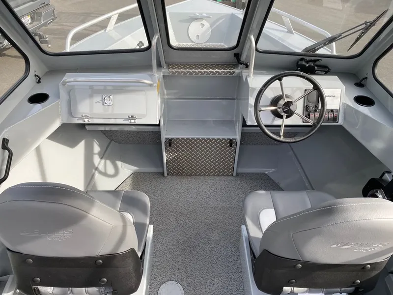 Slide: The Image of Hewescraft 160 Sportsman 2025 - 8