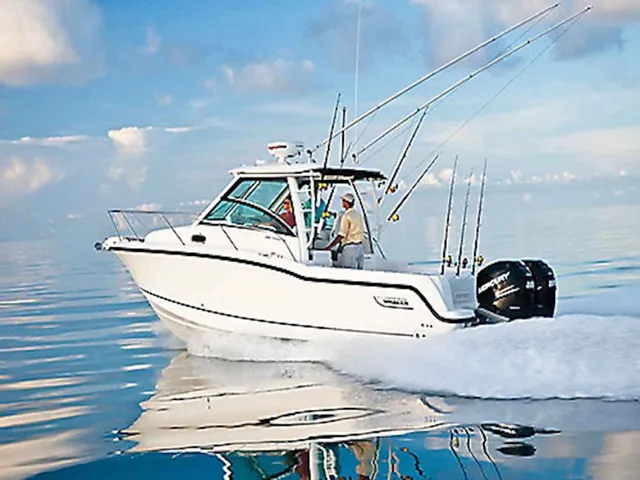 Slide: The Image of Boston Whaler 285 Conquest 2026 - 2