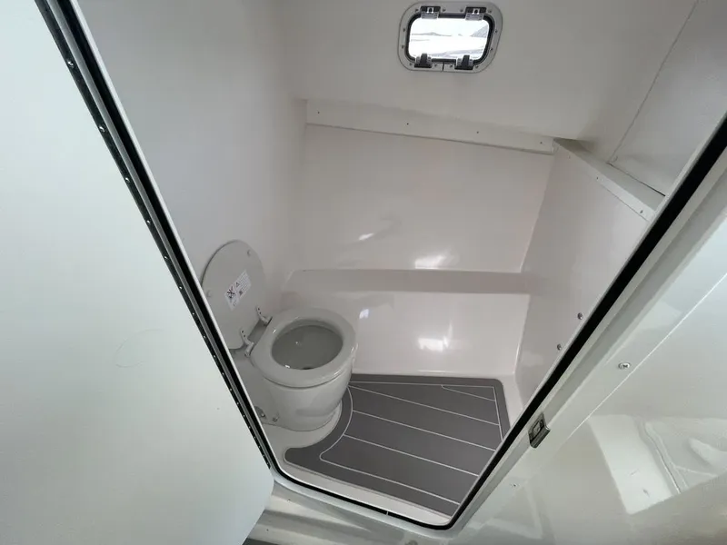 Slide: The Image of Steiger Craft 31 Miami 2024 - 15