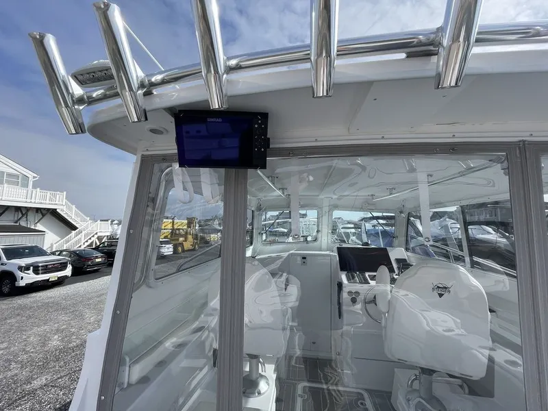Slide: The Image of Steiger Craft 31 Miami 2024 - 6