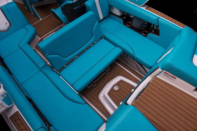 Slide: The Image of Nautique Super Air Nautique G23 2018 - 15