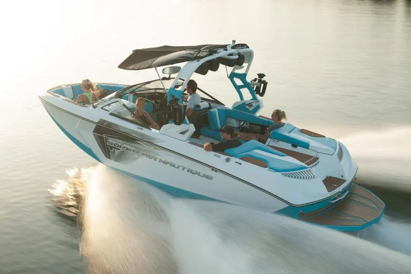 Slide: The Image of Nautique Super Air Nautique G23 2018 - 9