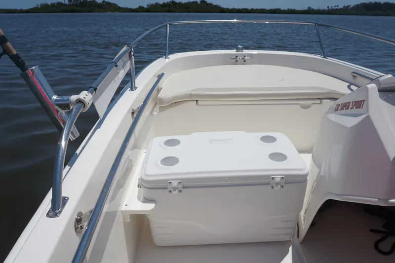 Slide: The Image of Boston Whaler 130 Super Sport 2025 - 61