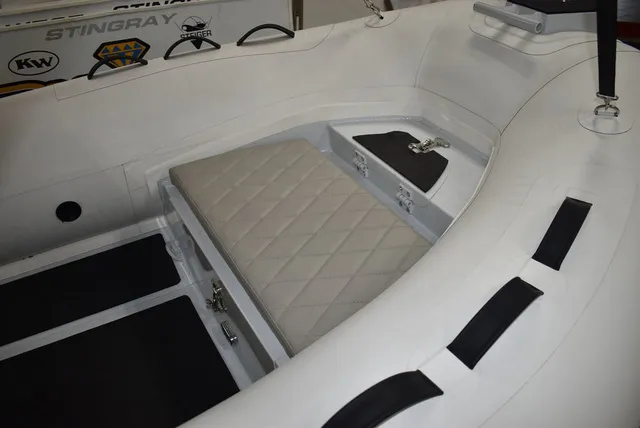 Slide: The Image of East Marine Boats Godiac 320 Ultra-Light 2025 - 12
