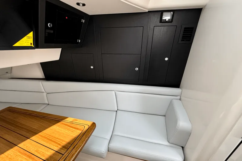 Slide: The Image of Boston Whaler 380 Realm 2025 - 54