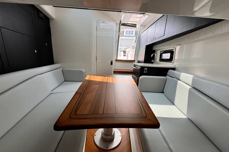 Slide: The Image of Boston Whaler 380 Realm 2025 - 57