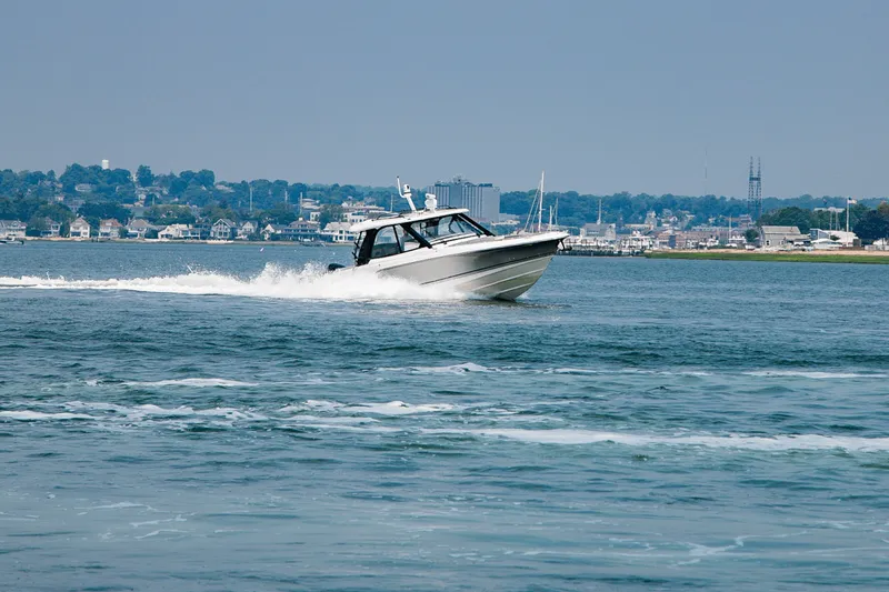 Slide: The Image of Boston Whaler 380 Realm 2025 - 6