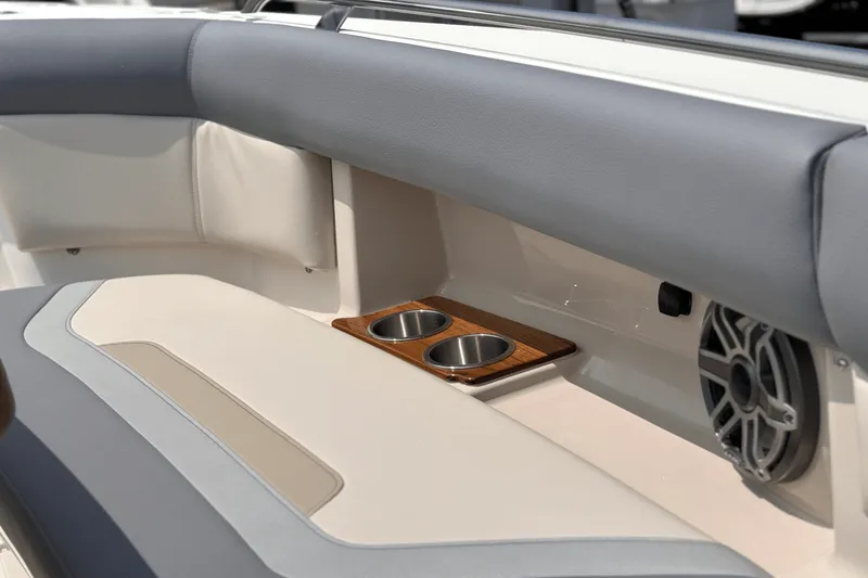 Slide: The Image of Boston Whaler 380 Realm 2025 - 73