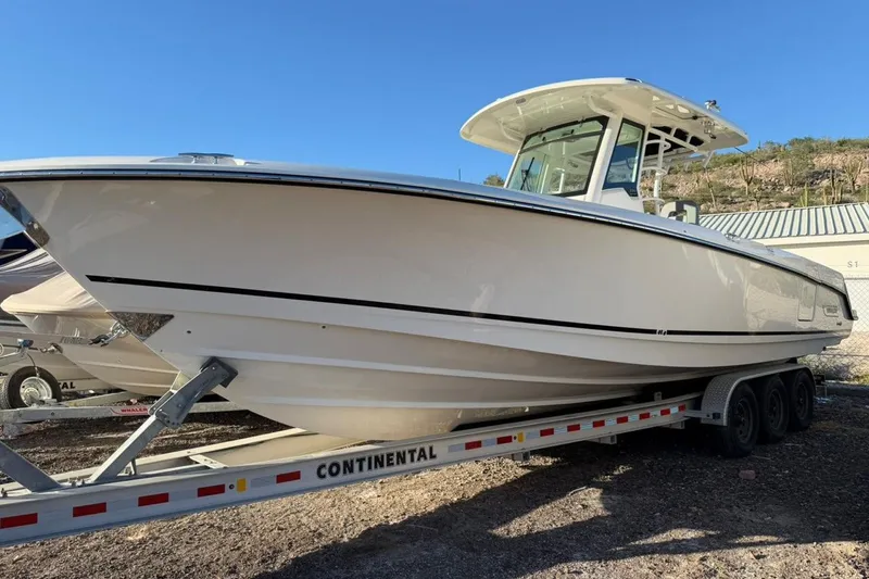 Slide: The Image of Boston Whaler 330 Outrage 2023 - 2