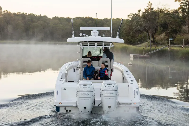 Slide: The Image of Boston Whaler 330 Outrage 2023 - 1