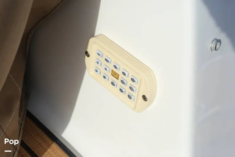 Slide: The Image of Chaparral Signature 330 2004 - 9041270