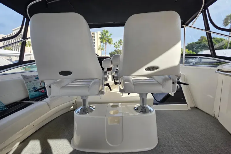 Slide: The Image of Meridian 580 Pilothouse 2005 - 50