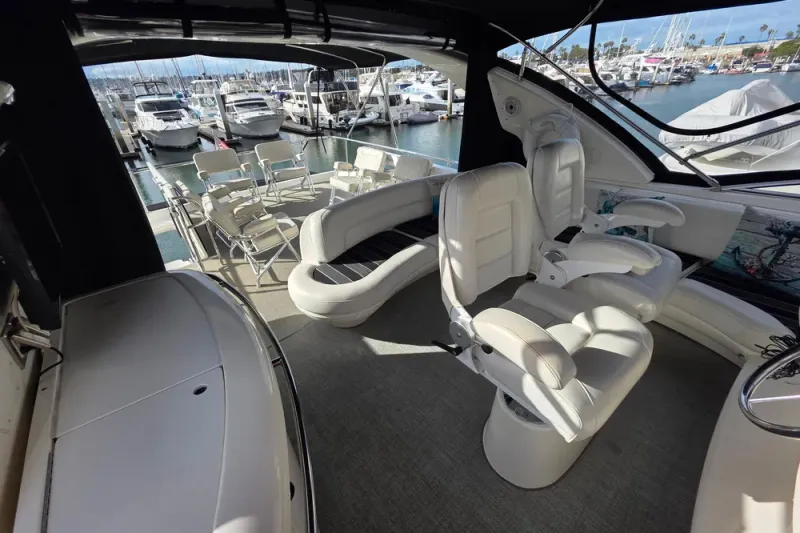 Slide: The Image of Meridian 580 Pilothouse 2005 - 66