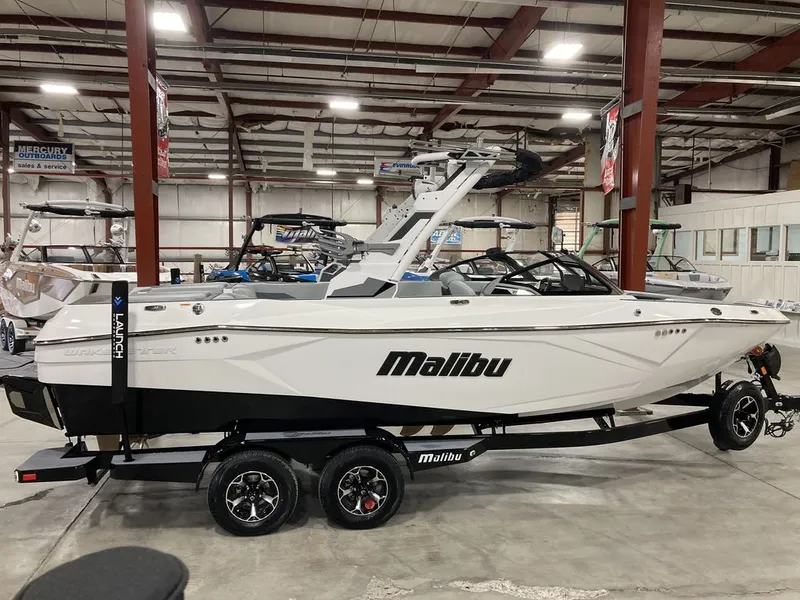 Slide: The Image of Malibu 25 LSV 2026 - 21