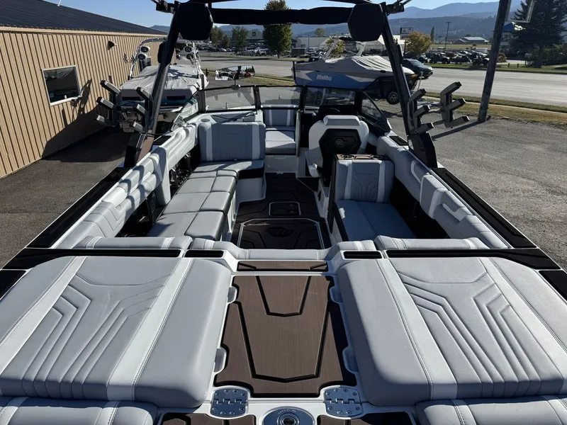 Slide: The Image of Malibu 25 LSV 2026 - 6