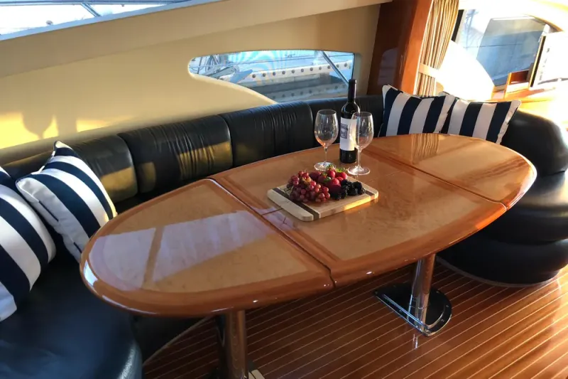 Slide: The Image of Azimut 62E 2007 - 11