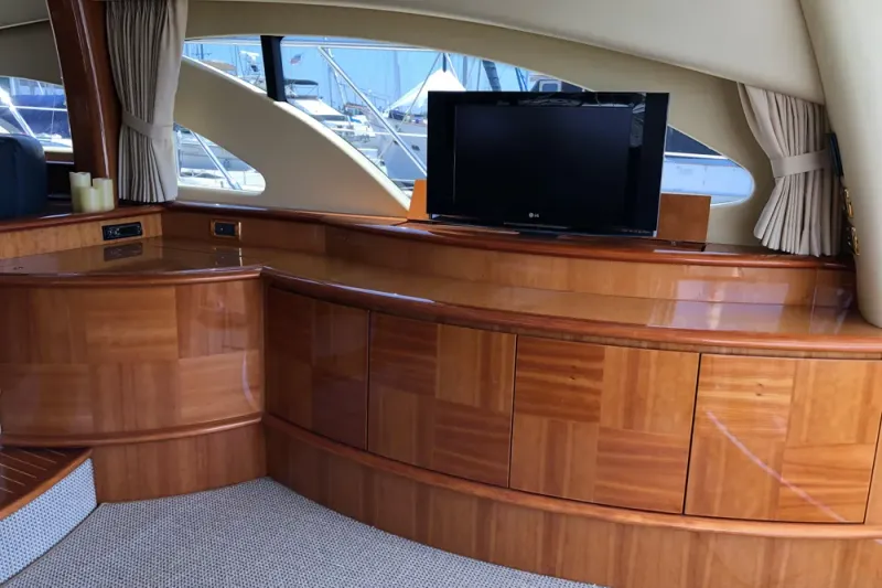 Slide: The Image of Azimut 62E 2007 - 6