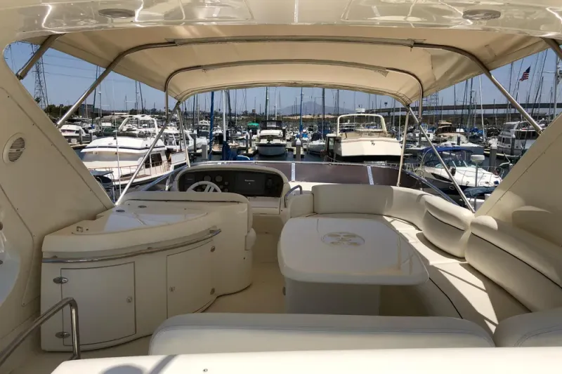 Slide: The Image of Azimut 62E 2007 - 33