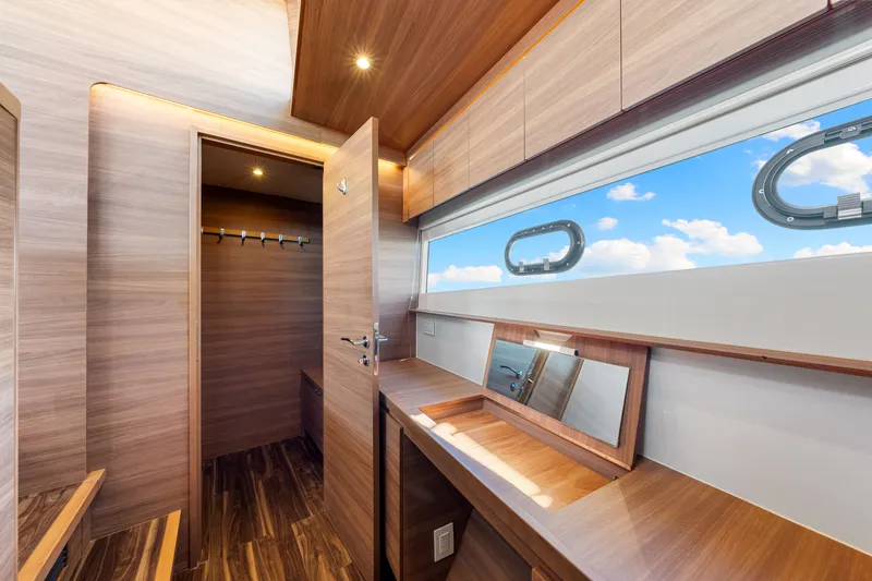 Slide: The Image of Aquila 54 Yacht 2022 - 100