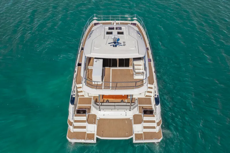 Slide: The Image of Aquila 54 Yacht 2022 - 16