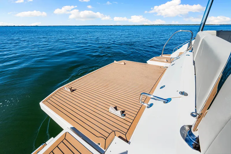 Slide: The Image of Aquila 54 Yacht 2022 - 36
