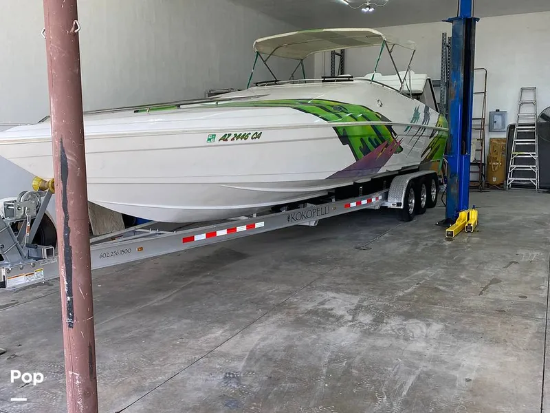 Slide: The Image of Advantage 32 Victory 2000 - 12990556