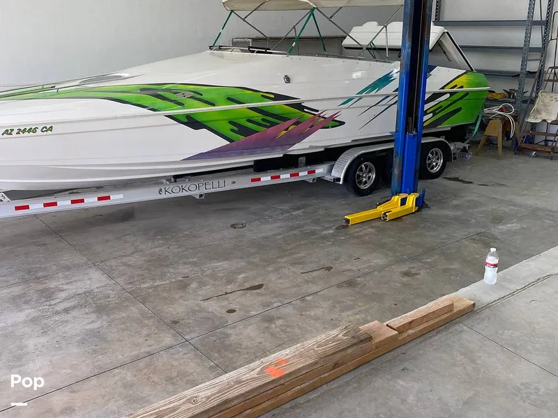 Slide: The Image of Advantage 32 Victory 2000 - 12990559