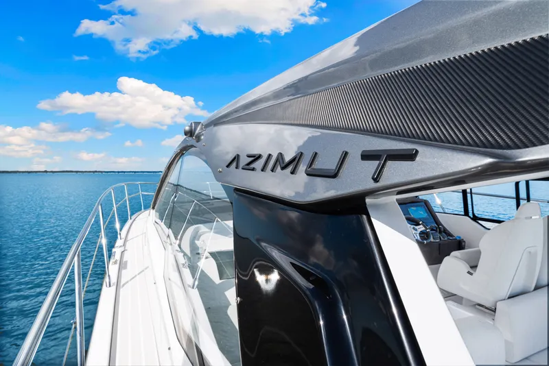 Slide: The Image of Azimut ATLANTIS 45 2025 - 40