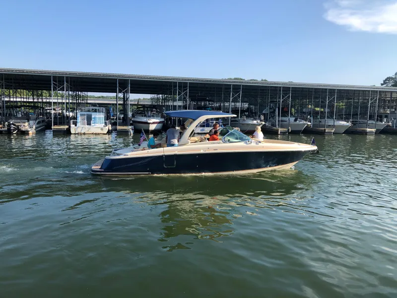 Slide: The Image of Chris-Craft Launch 31 GT 2020 - 3