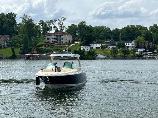 Slide: The Image of Chris-Craft Launch 31 GT 2020 - 87