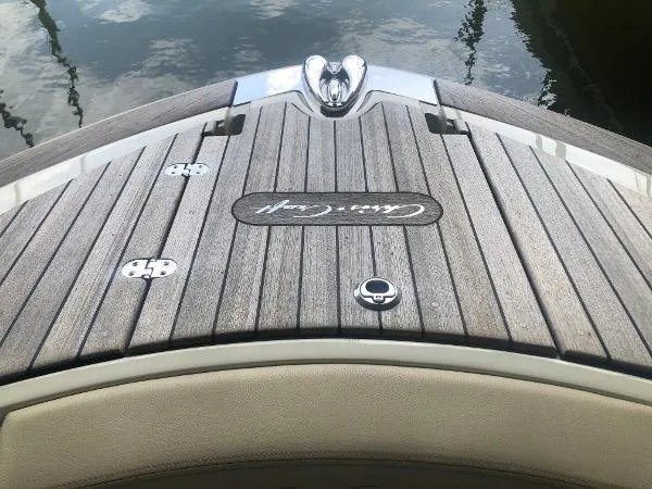 Slide: The Image of Chris-Craft Launch 31 GT 2020 - 66