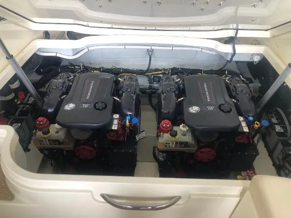 Slide: The Image of Chris-Craft Launch 31 GT 2020 - 68