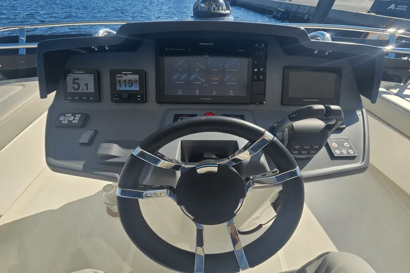 Slide: The Image of Aquila 44 Yacht 2023 - 17