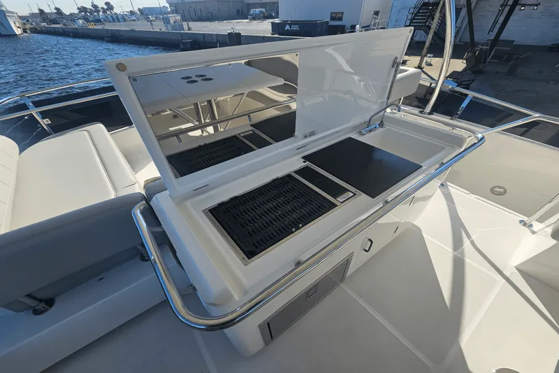 Slide: The Image of Aquila 44 Yacht 2023 - 30