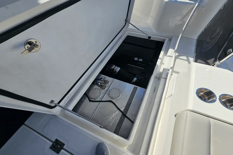 Slide: The Image of Aquila 44 Yacht 2023 - 80