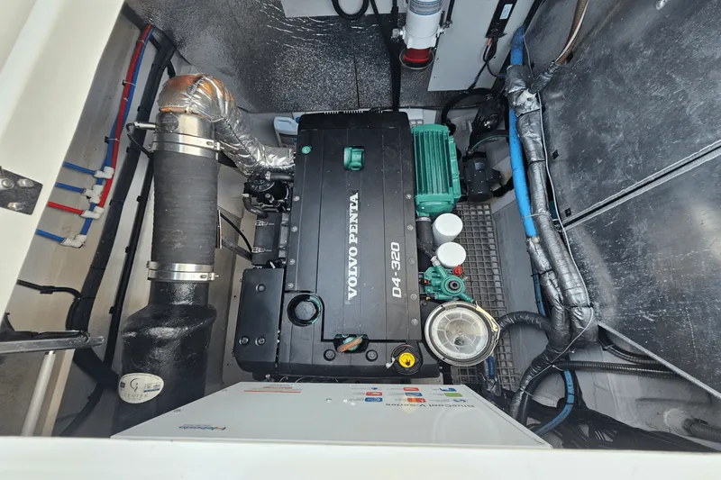 Slide: The Image of Aquila 44 Yacht 2023 - 84