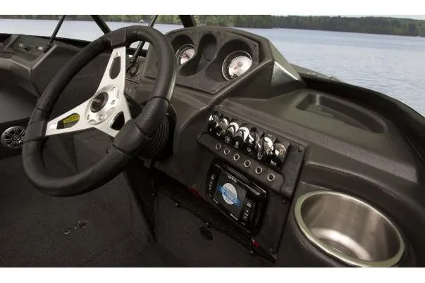 Slide: The Image of Alumacraft Trophy 185 Sport 2023 - 3