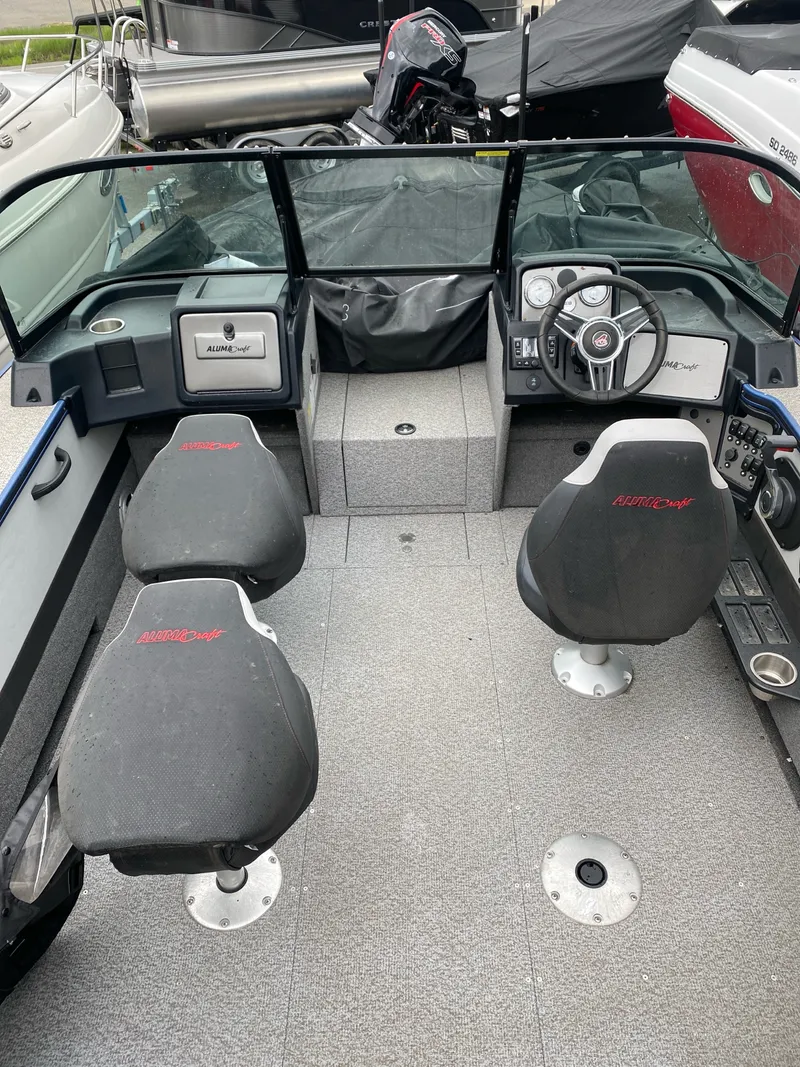 Slide: The Image of Alumacraft Trophy 185 Sport 2023 - 10