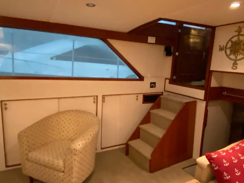 Slide: The Image of Chris-Craft 47 Commander 1973 - 69
