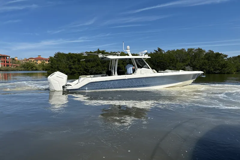 Slide: The Image of Boston Whaler 360 Outrage 2025 - 5