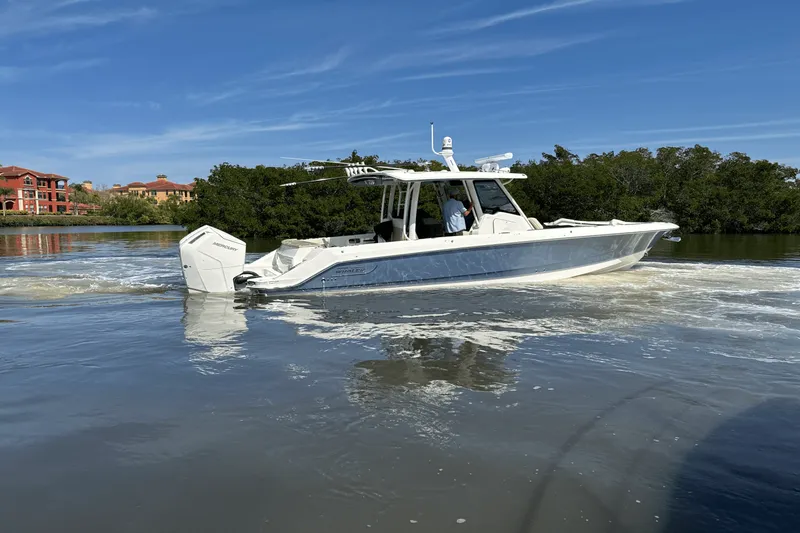 Slide: The Image of Boston Whaler 360 Outrage 2025 - 6