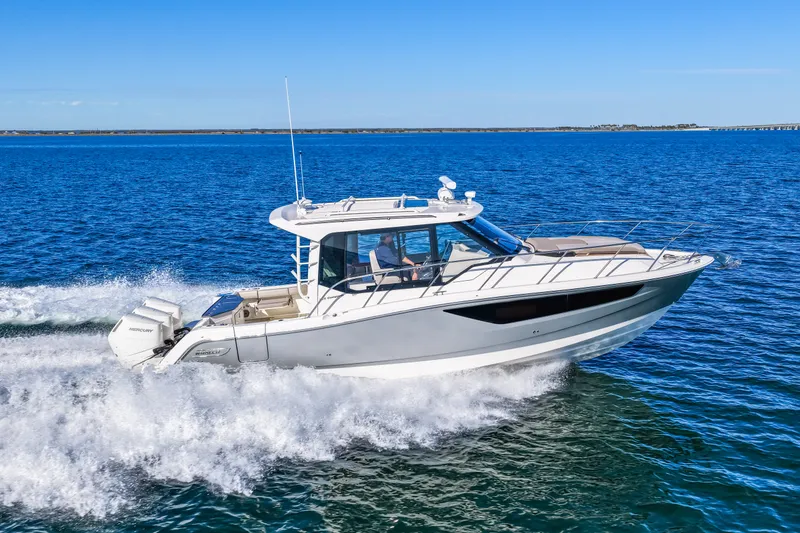 Slide: The Image of Boston Whaler 365 Conquest 2025 - 29